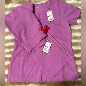 NWT Figs Pink Cloud Scrub Set